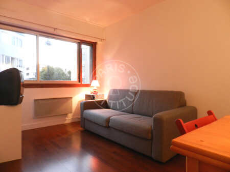 Living room Furnished apartment - 28m²  - 1 bedroom - Père Lachaise - Paris