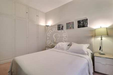 Bedroom Furnished apartment - 50m²  - 1 bedroom - Trocadéro - Paris
