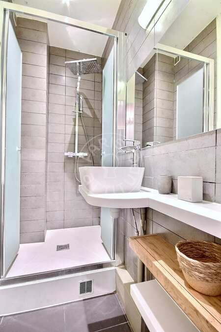 Bagno Appartamento arredato - 53m²  - 2 locali - Commerce - Parigi