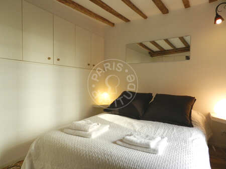 Bedroom Furnished apartment - 30m²  - 1 bedroom - Place Monge - Paris