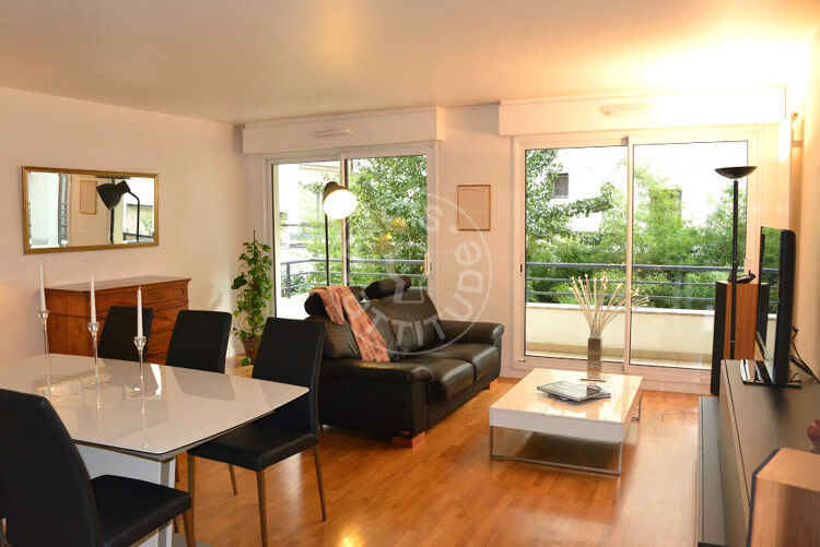 Living room - Furnished 3 bedrooms - Paris 75011 - 10065