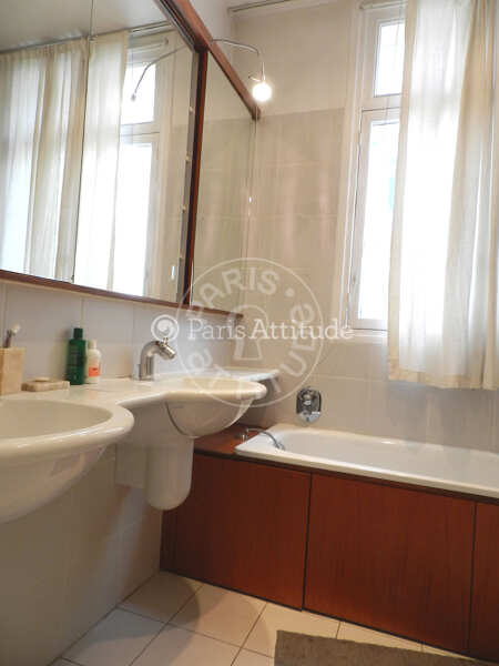 Casa de banho Apartamento mobilado - 180m²  - 3 quartos - Parc Monceau - Paris