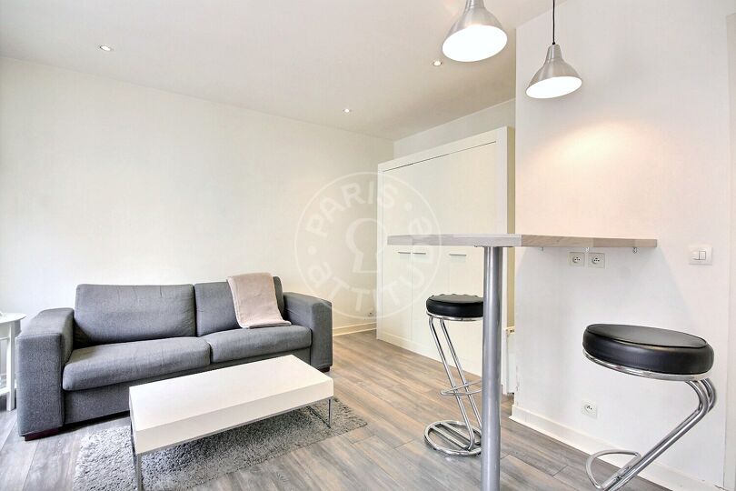 Estudio amueblado - París 75009 - 10089