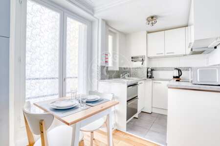 Kitchen Furnished apartment - 26m²  - 1 bedroom - Montorgueil - Paris