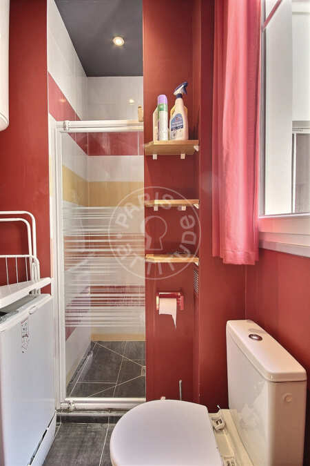 Casa de banho Apartamento mobilado - 28m²  - 1 quarto - Oberkampf - Paris