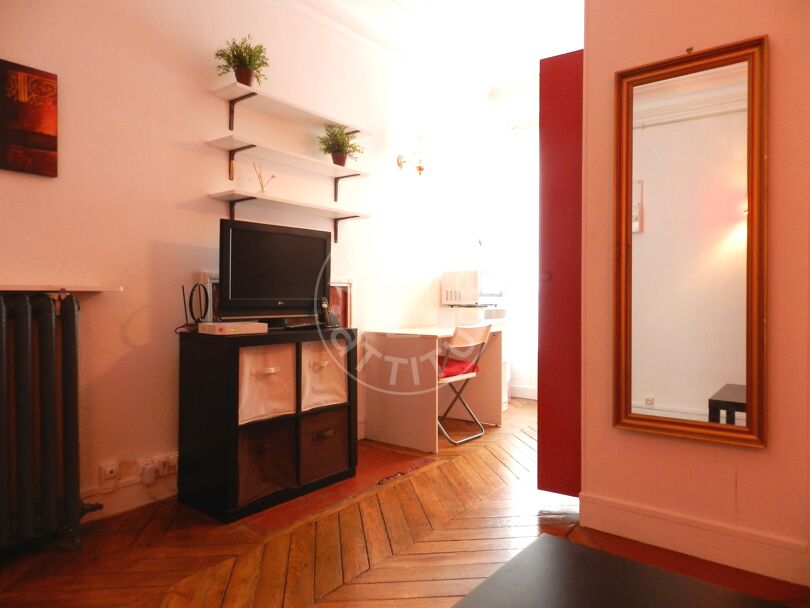 Studio meublé - Paris 75008 - 10233
