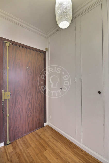 Entrance Furnished apartment - 45m²  - 1 bedroom - Motte-Piquet Grenelle - Paris
