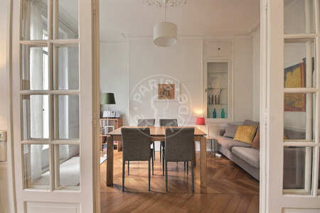 Salle à manger Appartement meublé - 86m²  - 2 chambres - Oberkampf - Paris