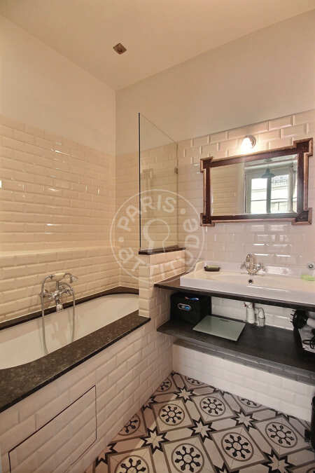 Bagno Appartamento arredato - 60m²  - 2 locali - Faubourg Saint-Martin - Parigi
