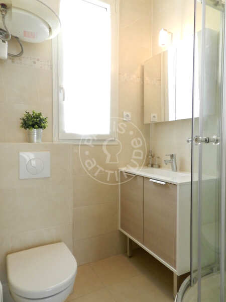 Badezimmer Möblierte studio - 20m²  - Arts et Métiers - Paris