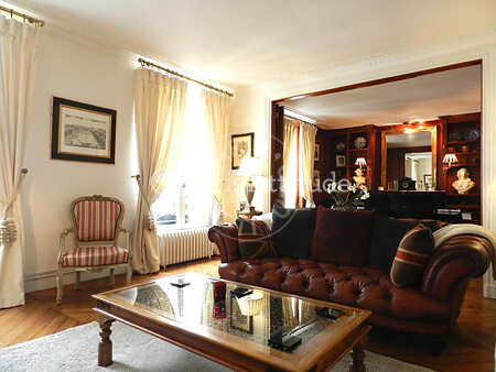 Salon Appartement meublé - 123m²  - 3 chambres - Saint-Germain - Paris