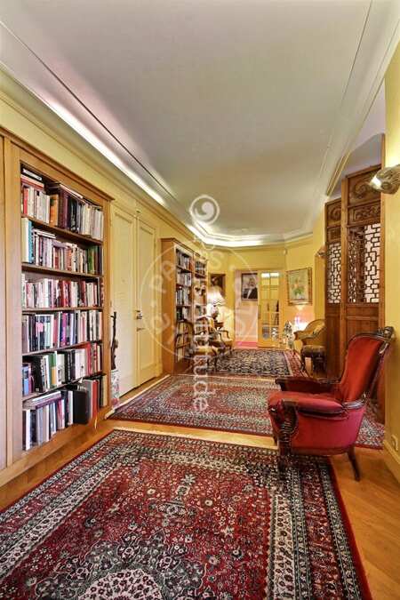 Entrance Furnished apartment - 260m²  - 5 bedrooms and more - La Muette / Bois de Boulogne - Paris