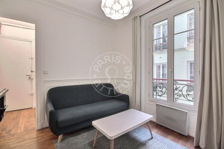 Living room - Furnished 1 bedroom - Paris 75017 - 10364