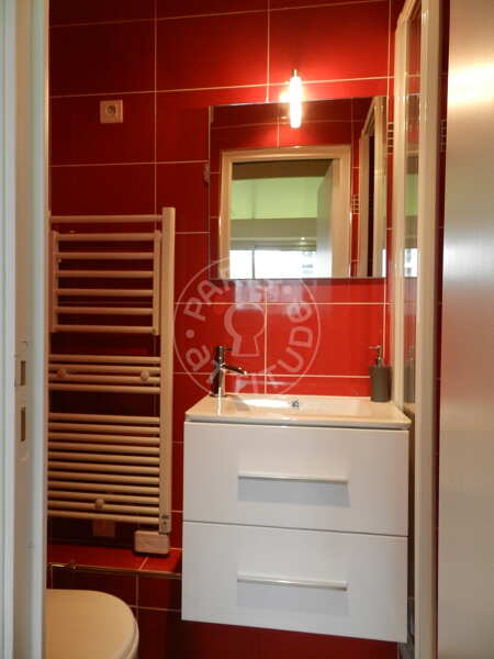 Casa de banho Quitinete mobilado - 15m²  - Tour Eiffel - Paris