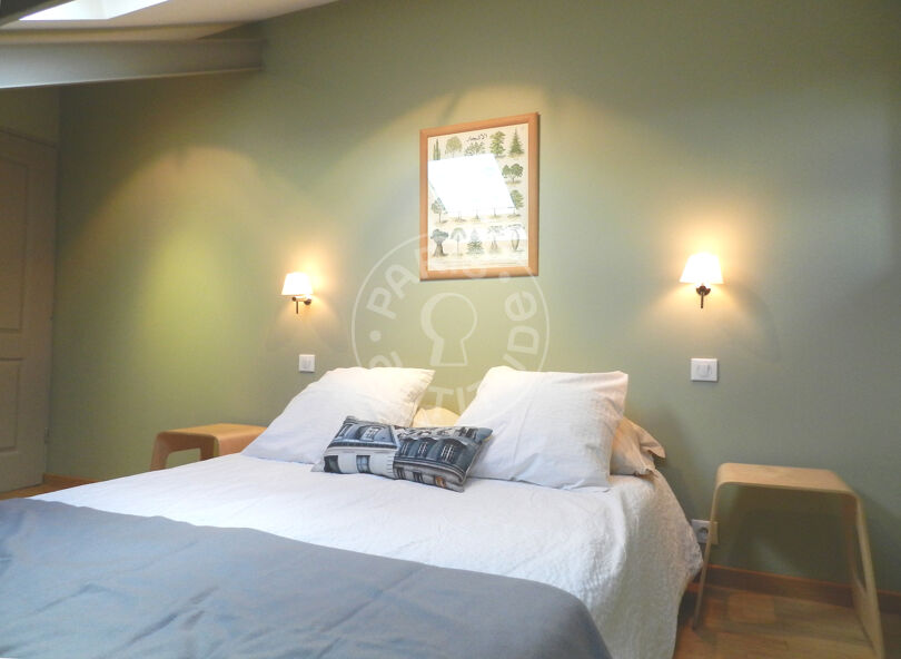 1 locale arredato - Parigi 75015 - 10390