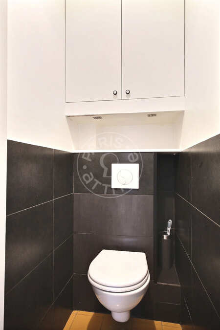 Toilet Furnished apartment - 59m²  - 2 bedrooms - Musée d'Orsay - Paris