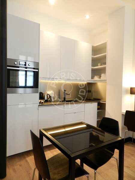 Cuisine Appartement meublé - 38m²  - 1 chambre - Port Royal / Raspail - Paris