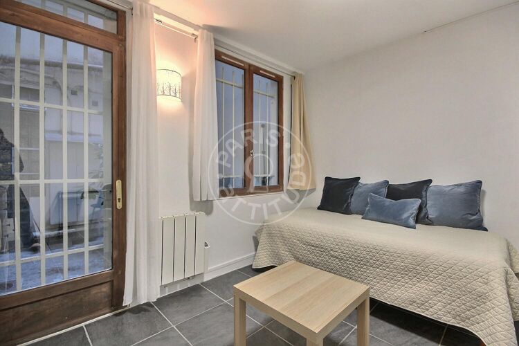 Salon - Studio meublé - Paris 75004 - 10520