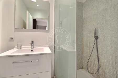 Bagno Mansardato arredato - 34m²  - Champs-Elysées - Parigi