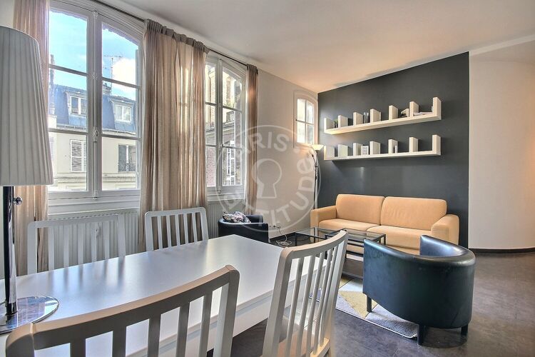 Living room - Furnished 1 bedroom - Paris 75008 - 10547