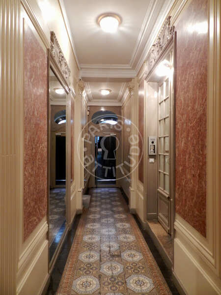 undefined Appartement meublé - 41m²  - 2 chambres - Alma-Marceau - Paris