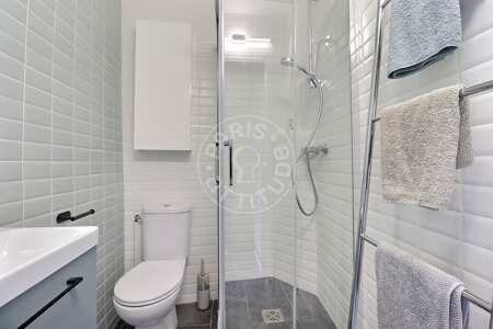 Salle de bain Studio alcove meublé - 29m²  - Invalides - Paris