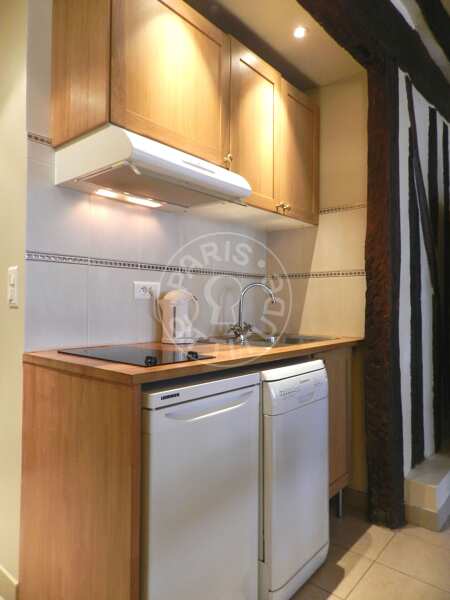 Cuisine Studio meublé - 29m²  - Oberkampf - Paris