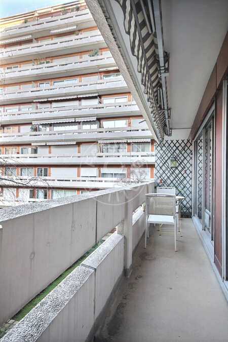 Balcon Appartement meublé - 65m²  - 2 chambres - Oberkampf - Paris