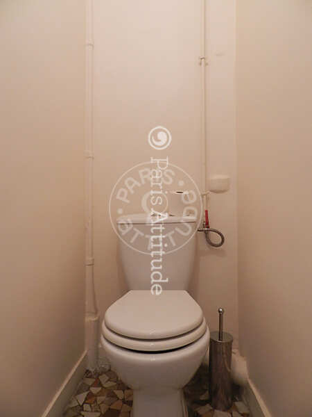 Toilettes Appartement meublé - 52m²  - 1 chambre - Canal de l'Ourcq - Paris