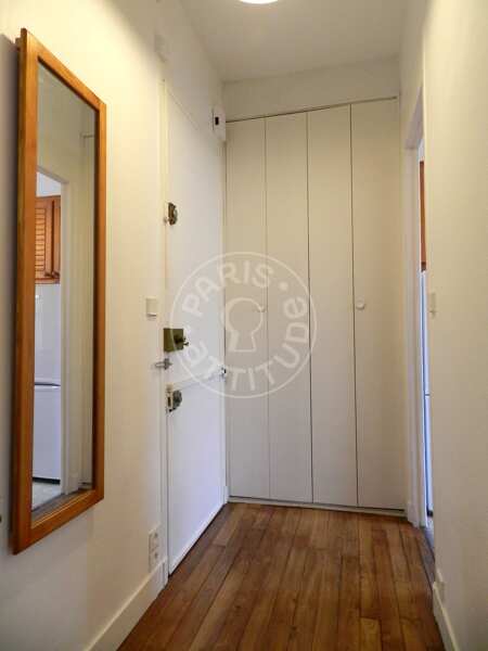 Entrée Appartement meublé - 41m²  - 1 chambre - Convention - Paris