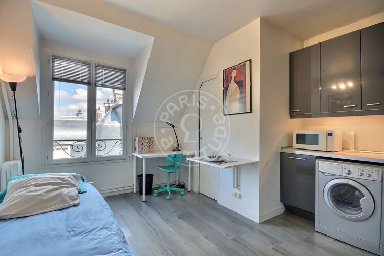 Salon - Studio meublé - Paris 75008 - 10678