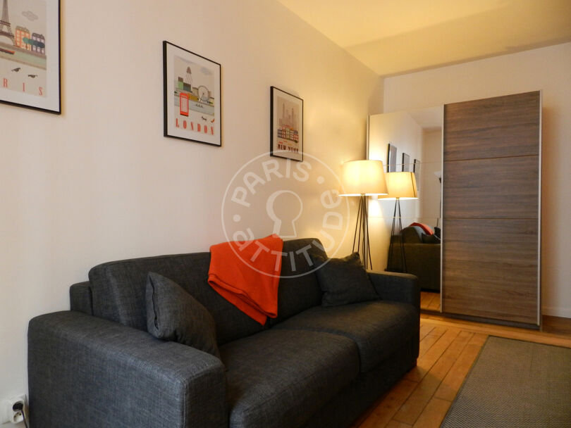 Quitinete mobiliado - Paris 75017 - 10758