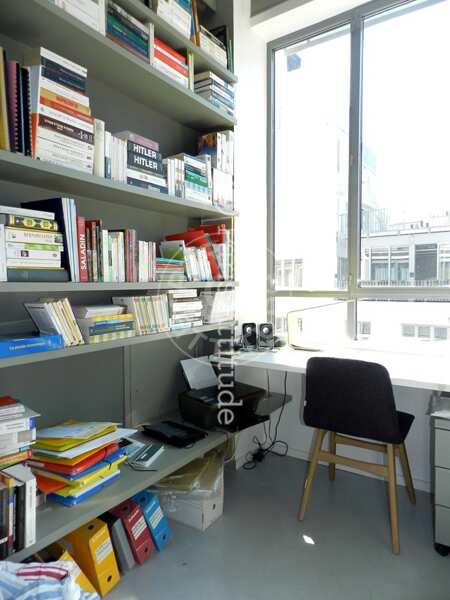 Office Furnished apartment - 80m²  - 1 bedroom - Strasbourg Saint-Denis - Paris