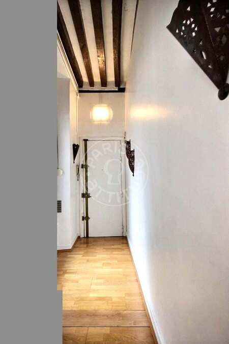 Entrada Piso amueblado - 47m²  - 1 dormitorio - Temple - París