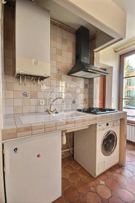 Kitchen Furnished apartment - 25m²  - 1 bedroom - Gambetta - Paris