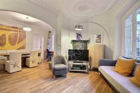 Salon Appartement meublé - 66m²  - 2 chambres - Jules Joffrin - Mairie du 18ème - Paris