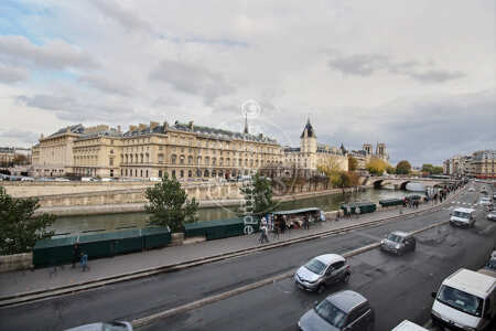 undefined Furnished duplex - 180m²  - 3 bedrooms - Saint-Germain - Paris