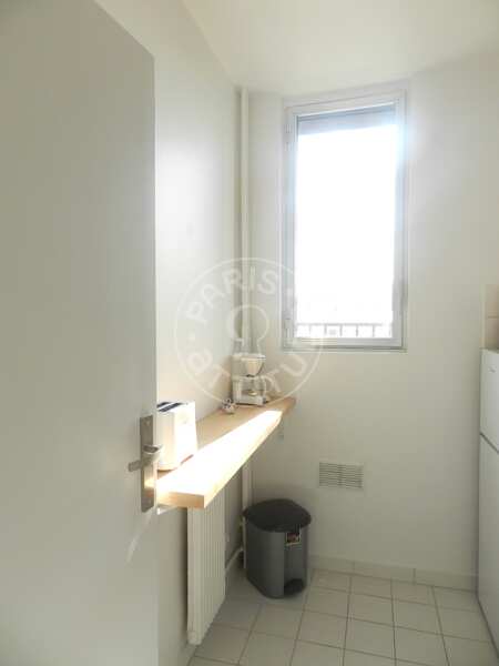 Cuisine Studio alcove meublé - 35m²  - Commerce - Paris
