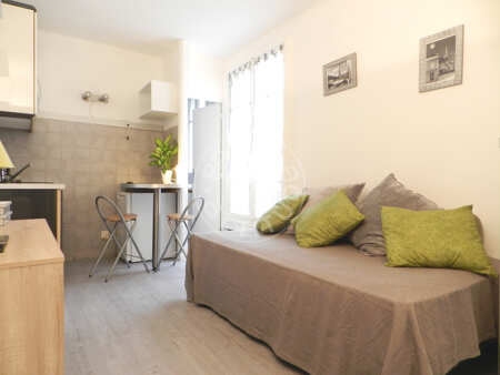 Salón Estudio amueblado - 18m²  - Poissonnière - París