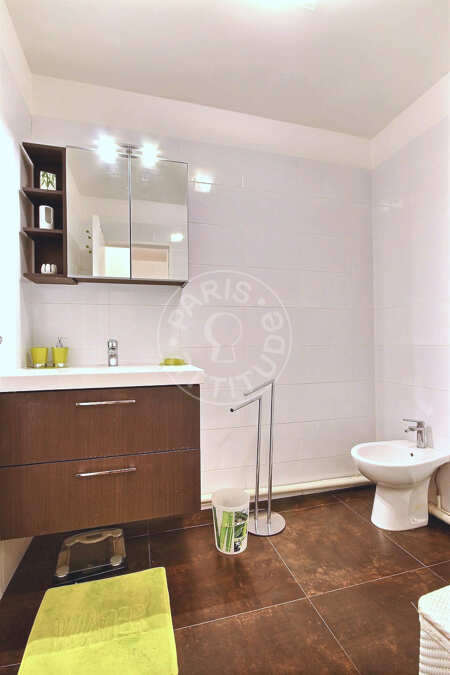 Salle de bain Appartement meublé - 53m²  - 1 chambre - Plaisance / Pernety - Paris