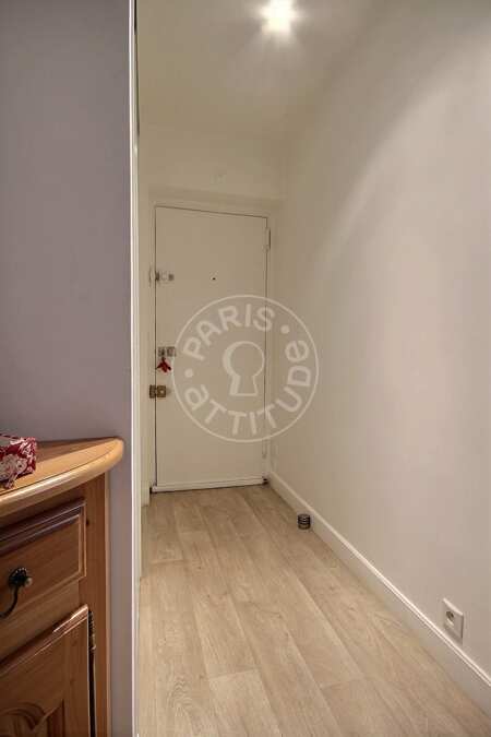 Entrada Quitinete mobilado - 25m²  - Reuilly-Diderot - Paris