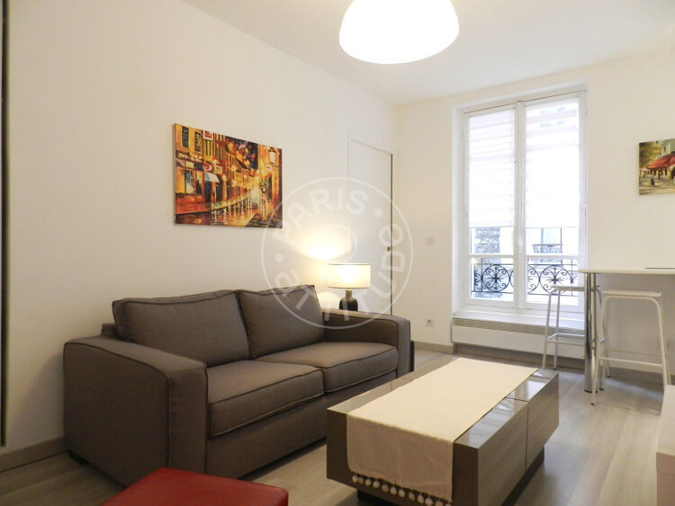 Living room - Furnished 1 bedroom - Paris 75018 - 11028