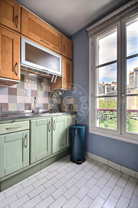 Cuisine Appartement meublé - 77m²  - 2 chambres - Saint Placide - Paris
