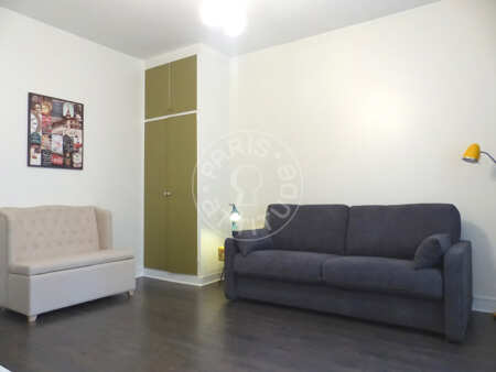 Salon Studio meublé - 25m²  - Sacré-Cœur - Paris