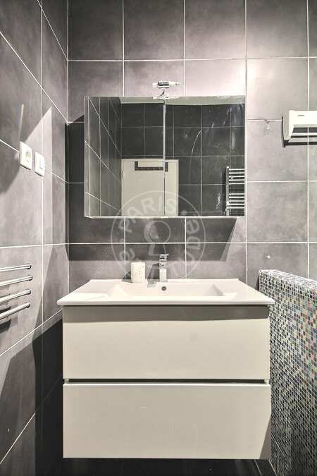 Badezimmer Möblierte wohnung - 59m²  - 2 Zimmer - Poissonnière - Paris