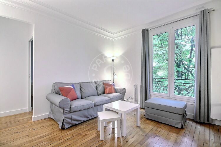 Living room - Furnished 2 bedrooms - Paris 75017 - 11098