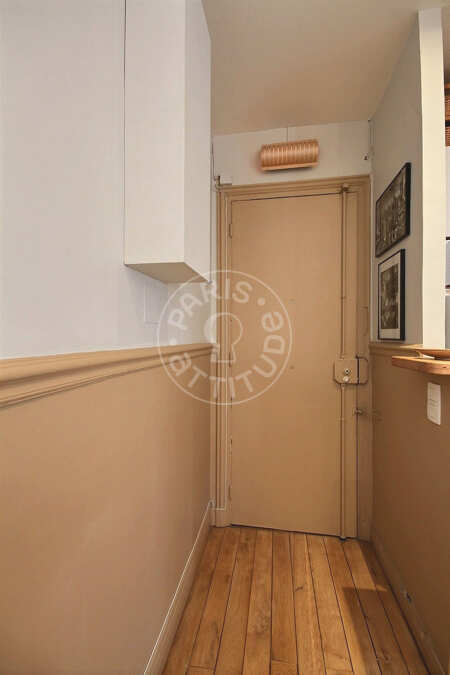 Eingangsbereich Möblierte wohnung - 39m²  - 1 Zimmer - Montmartre / Place des Abbesses - Paris
