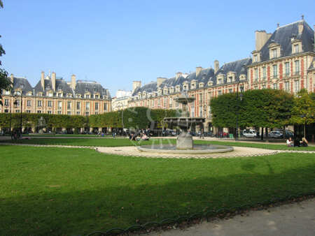 undefined Studio alcove meublé - 23m²  - Place des Vosges - Paris