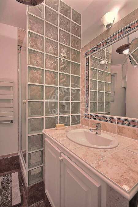 Badezimmer Möblierte wohnung - 53m²  - 1 Zimmer - Châtelet - Paris