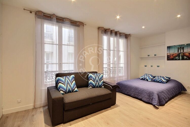 Salon - Studio meublé - Paris 75007 - 11206